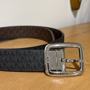 MICHAEL Michael Kors Black with Brown Reverse Logo-Print Belt with Silver Buckle